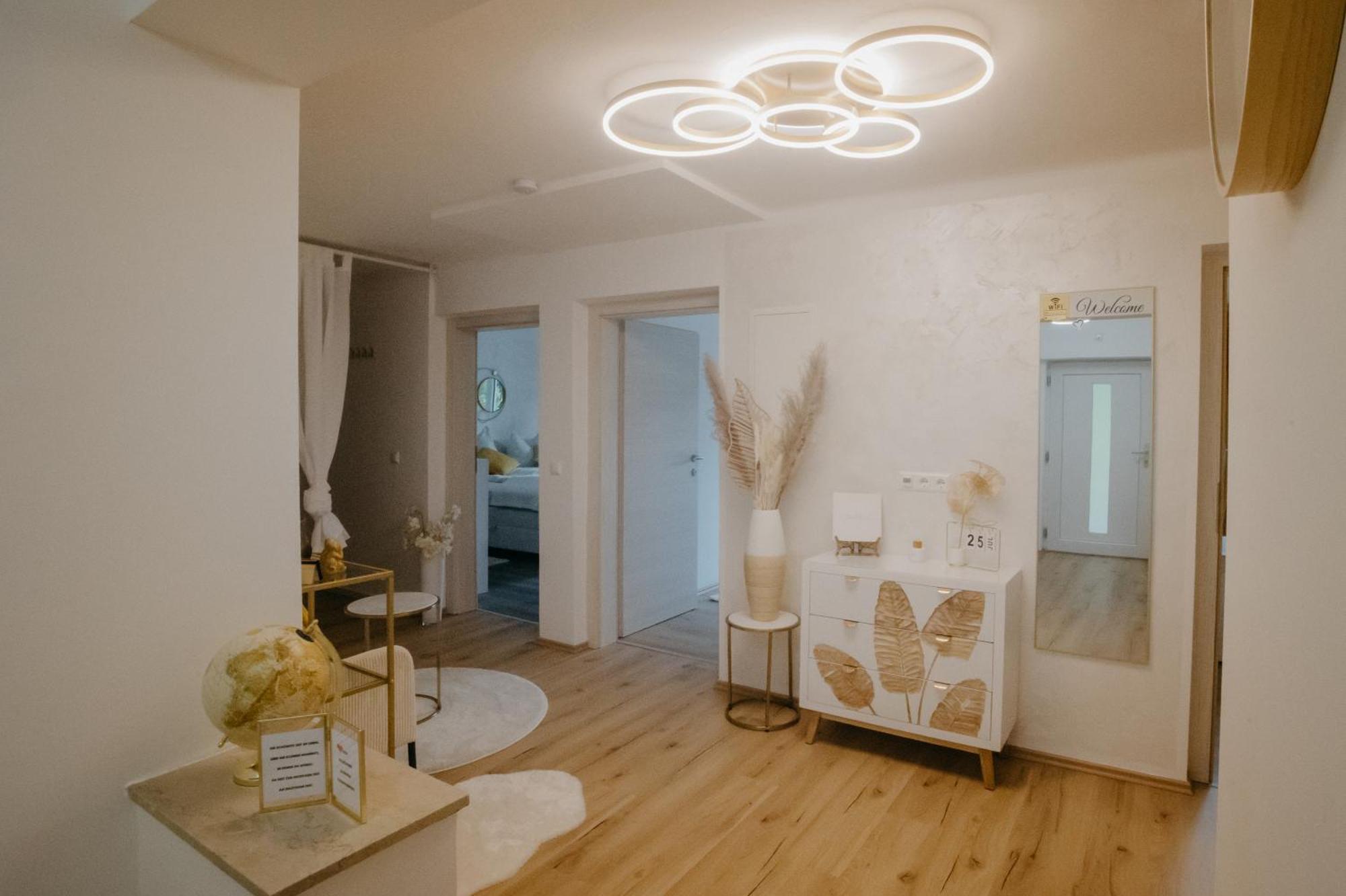 Ferienwohnung De Luxe Kramer Sattendorf Buitenkant foto